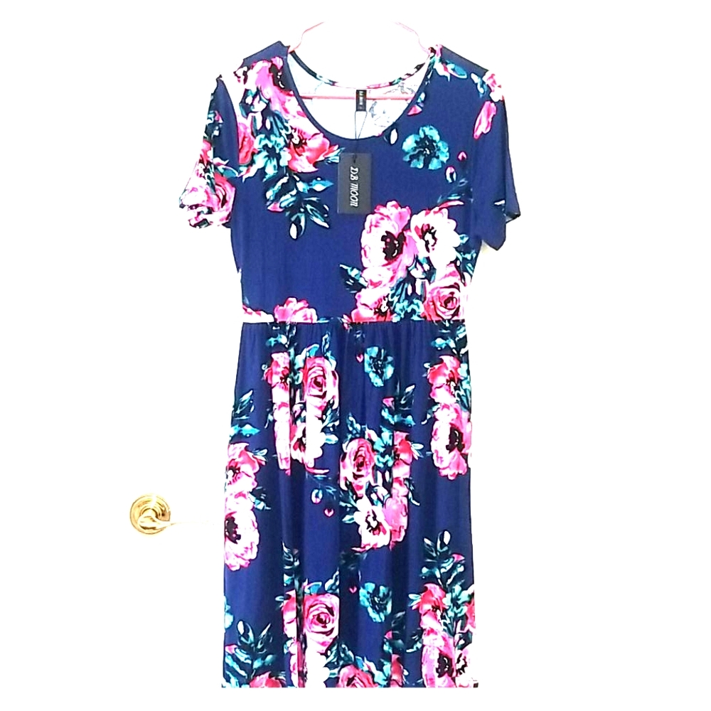 Short Sleeve Dress With Pockets